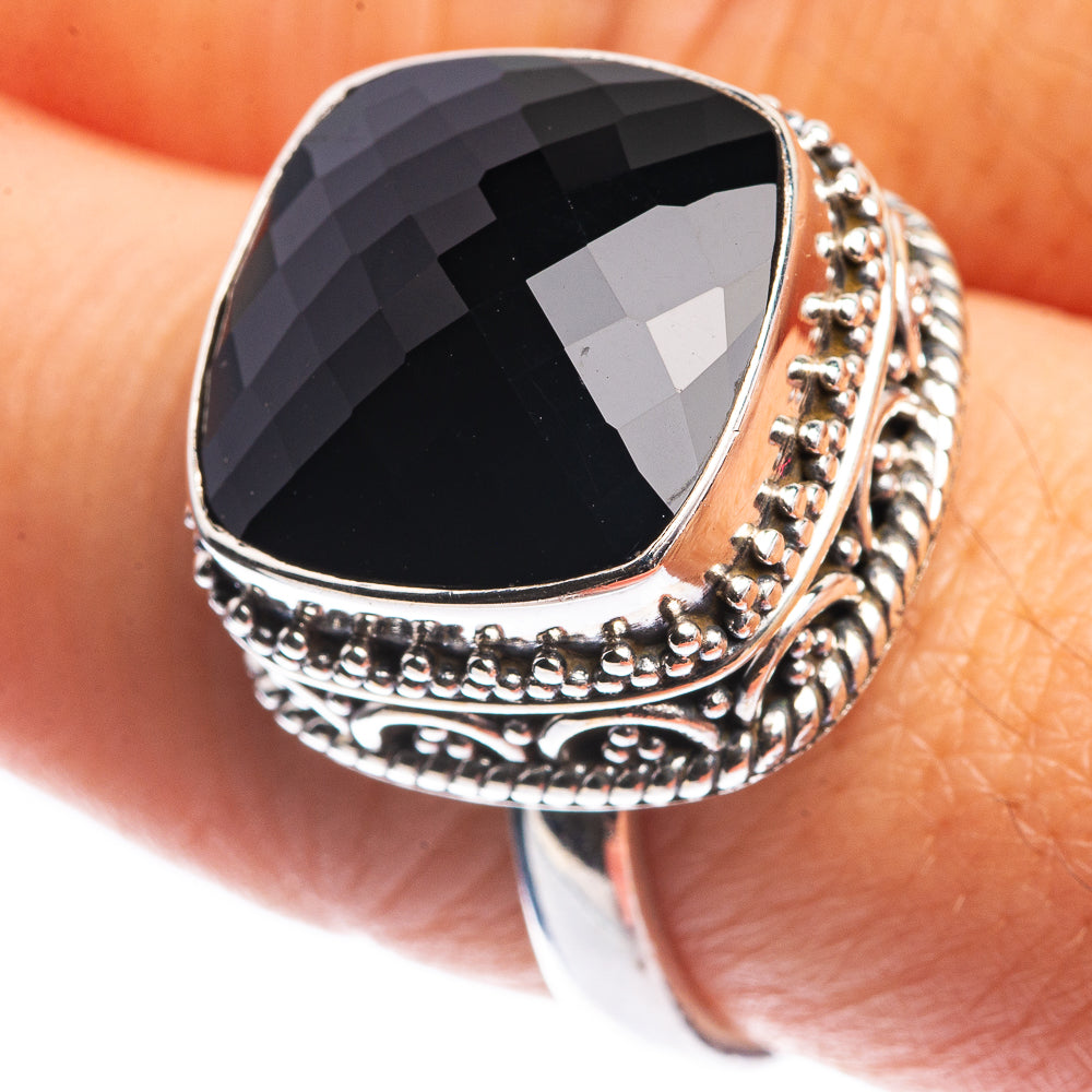 Black Onyx Ring Size 8 (925 Sterling Silver) R144129