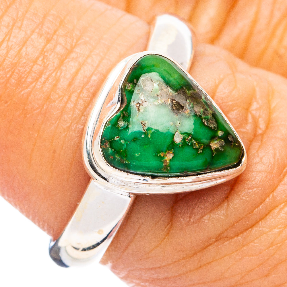 Sterling silver heart ring with green turquoise cabochon gemstone