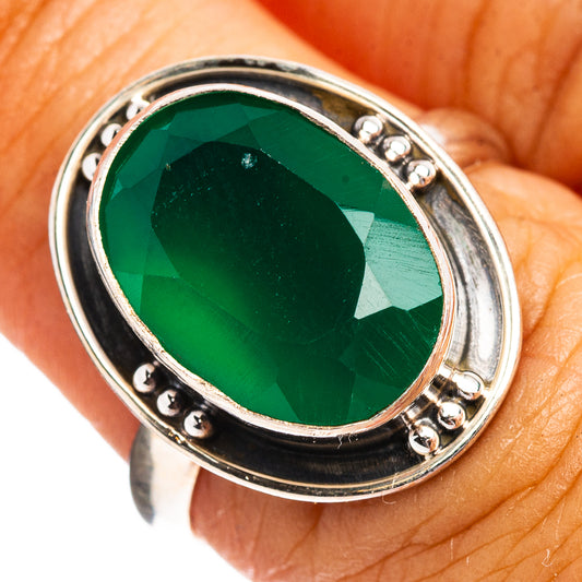 Green onyx oval ring with sterling silver bezel and side beads, size 7