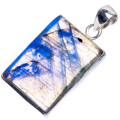 Labradorite Pendant 1 1/2" (925 Sterling Silver) P39220