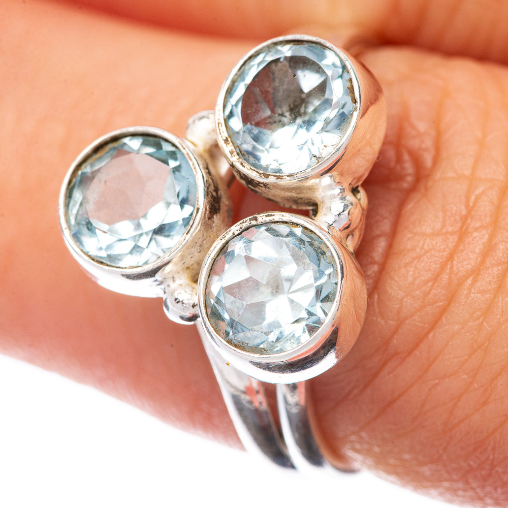 Blue Topaz Ring Size 7.75 (925 Sterling Silver) R145089