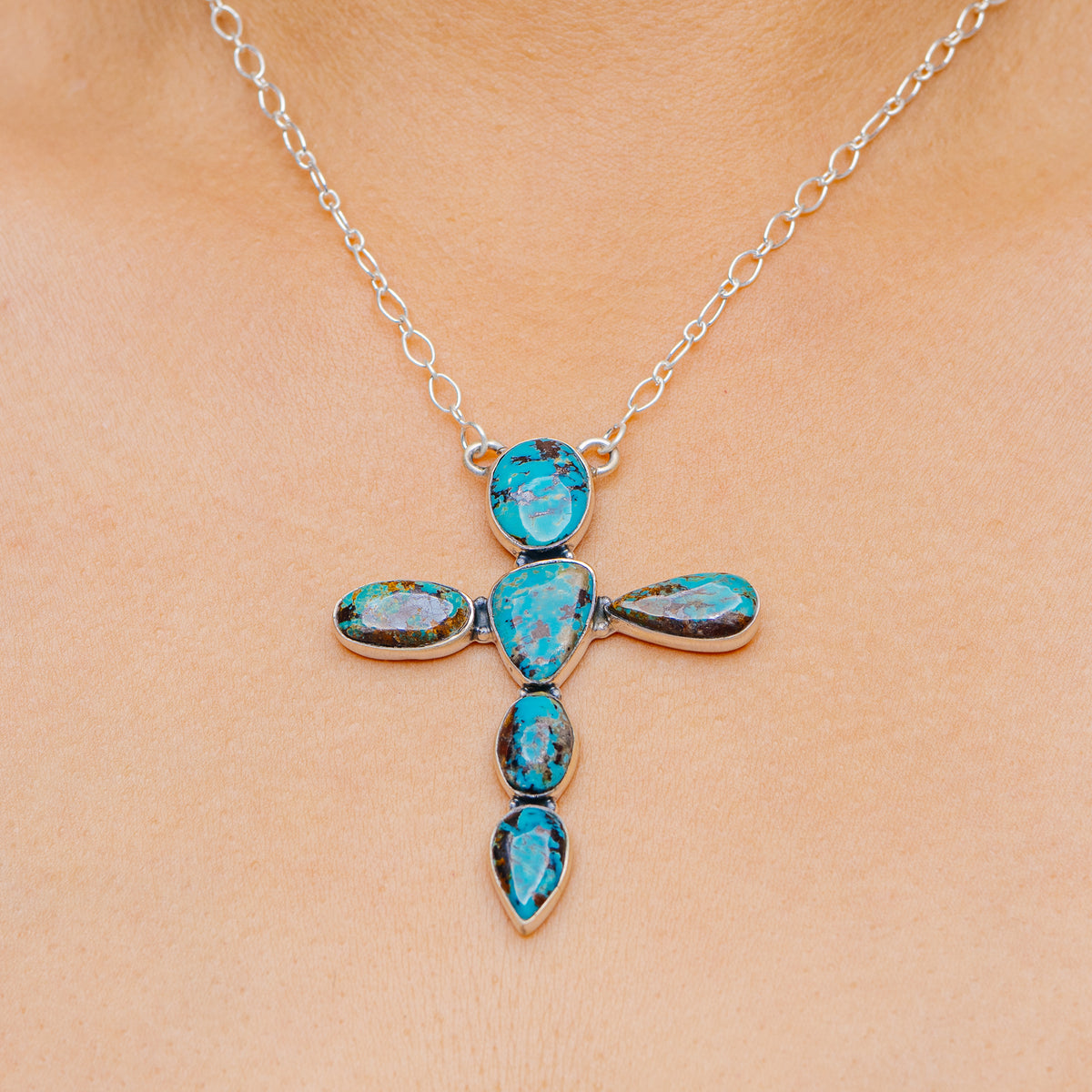 Southwestern Style Ithaca Peak Turquoise Necklace 19" (.925 Sterling Silver)