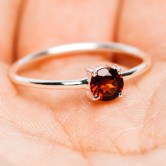 Garnet stackable ring, .925 sterling silver, size 9.5, round gemstone with four prongs