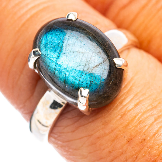Oval labradorite stone ring in .925 sterling silver with blue flash and bezel setting