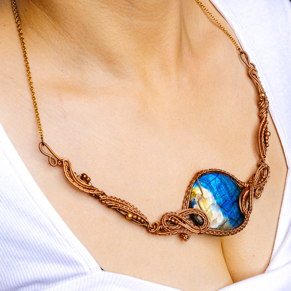 Spectrolite Wire Wrap Necklace (Copper)