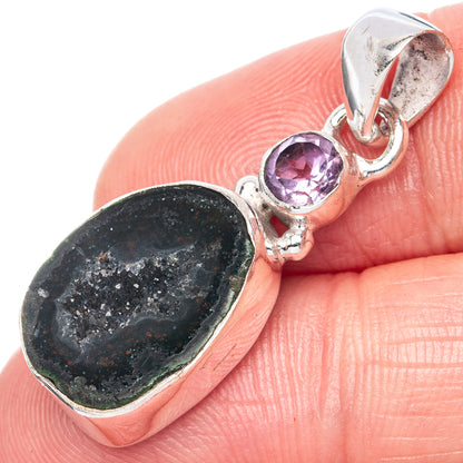 Coconut Geode, Amethyst 925 Sterling Silver Pendant 1 3/8" (925 Sterling Silver) P41899