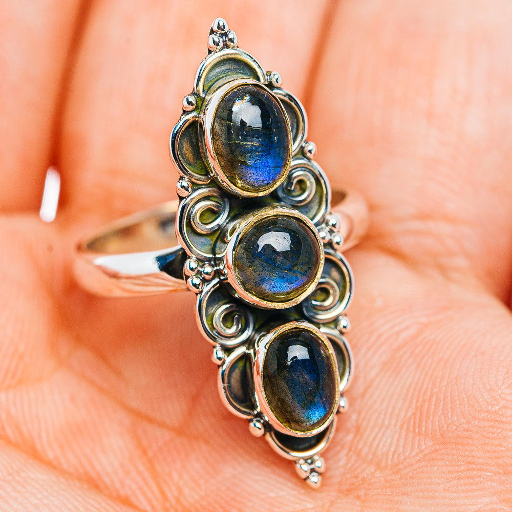 Labradorite Boho Ring Size 7 (.925 Sterling Silver)