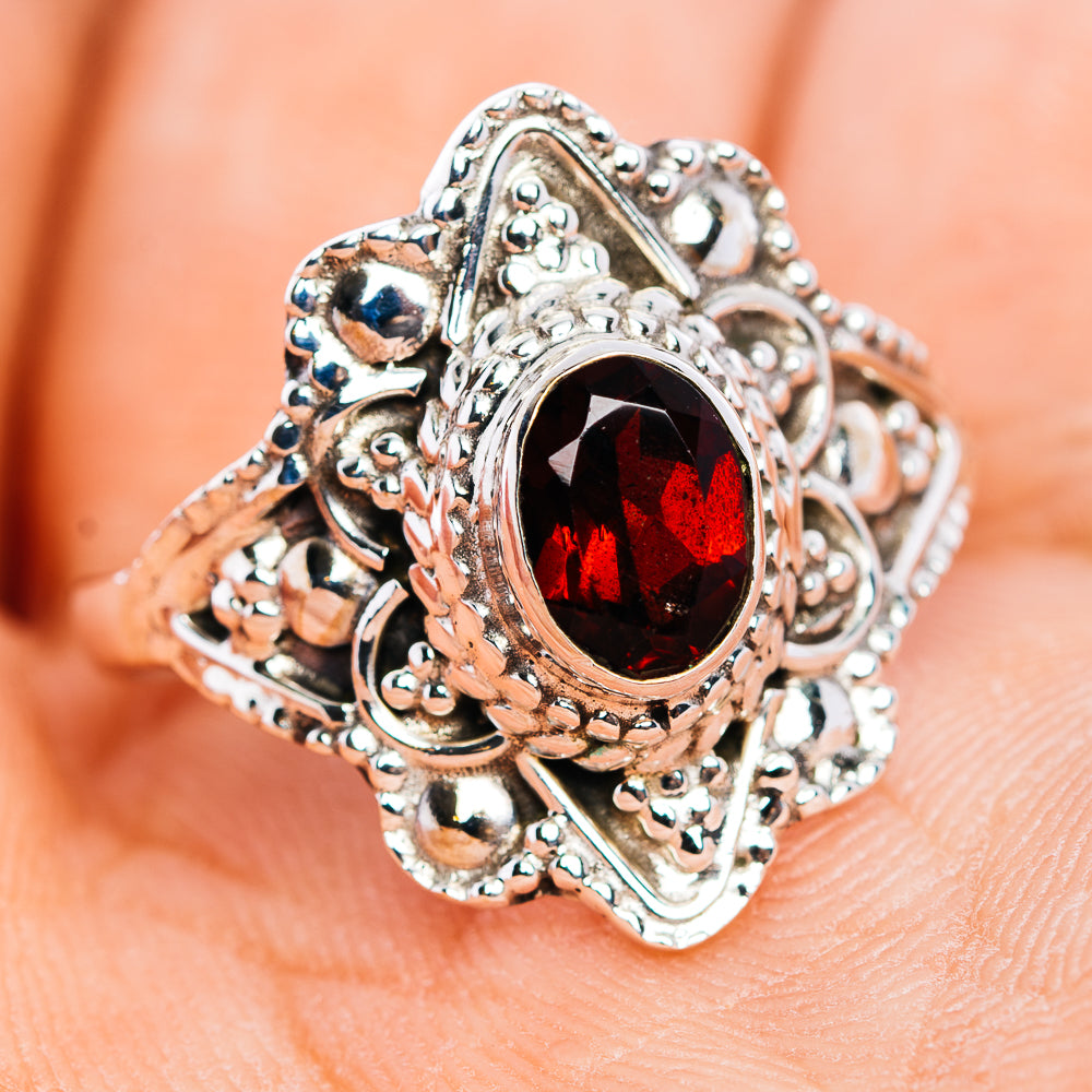 Garnet Filigree Ring Size 7.5 (.925 Sterling Silver)
