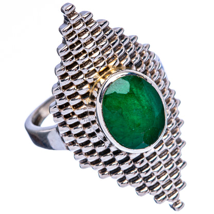 Round green sillimanite cabochon 925 sterling silver ring with ribbed linked band