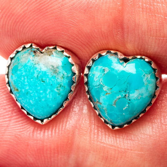 Turquoise heart stud earrings in .925 sterling silver, scalloped bezel, stone front pair.