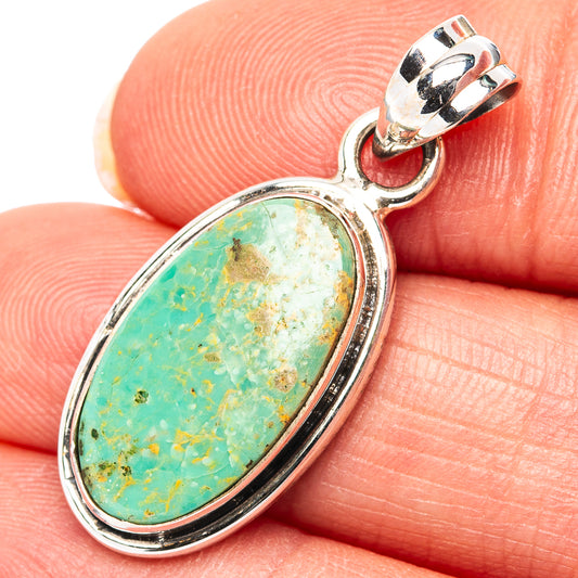 Royston turquoise pendant in .925 sterling silver with oval stone bezel and bail