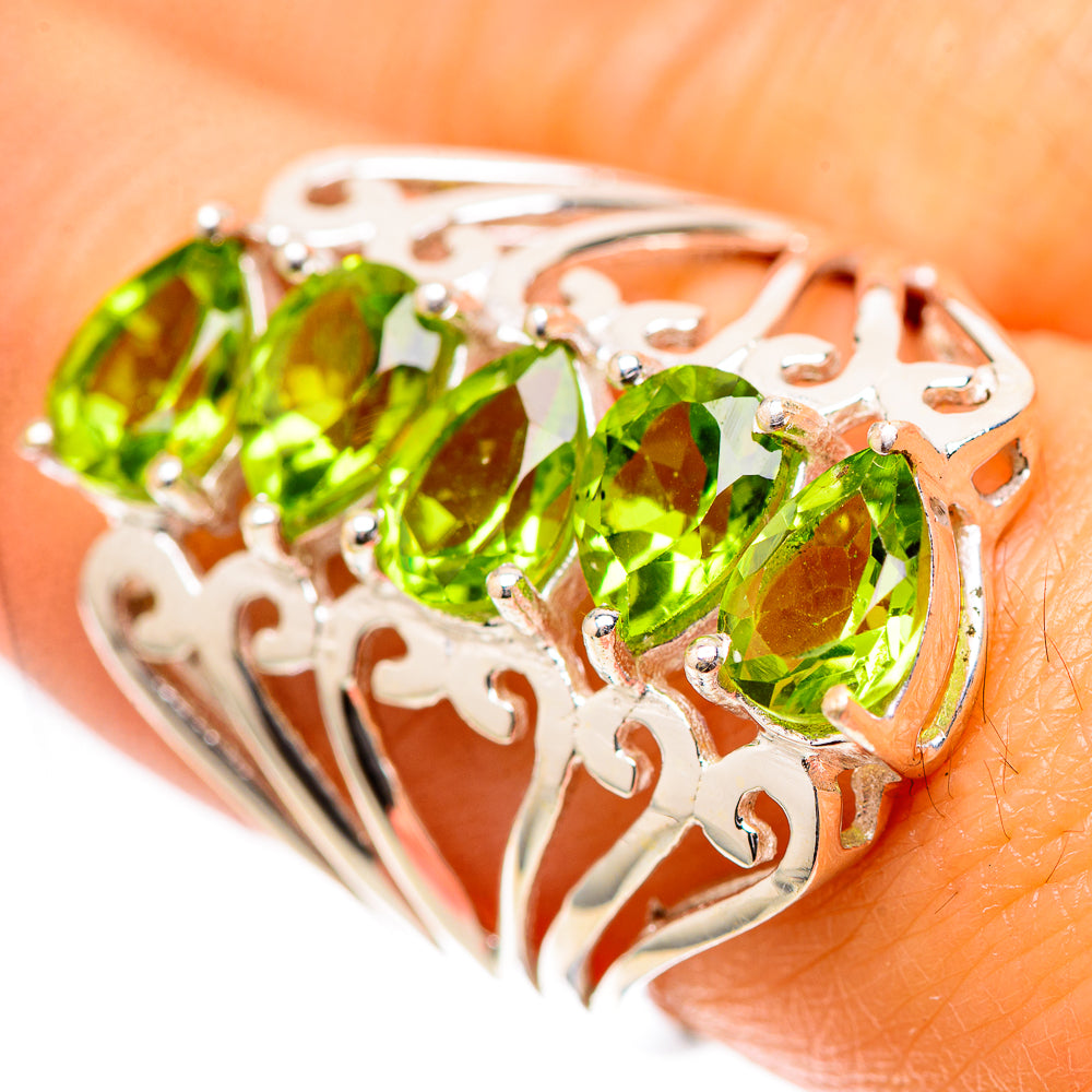 Peridot 925 Sterling Silver Ring Size 7.5 (925 Sterling Silver) RING139362