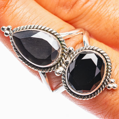 Large Black Onyx Ring Size 8 (925 Sterling Silver) R142356