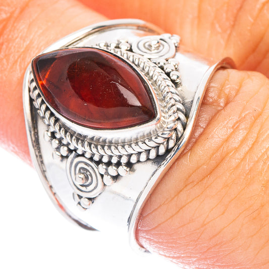 Garnet Ring Size 7.75 (925 Sterling Silver) R7373