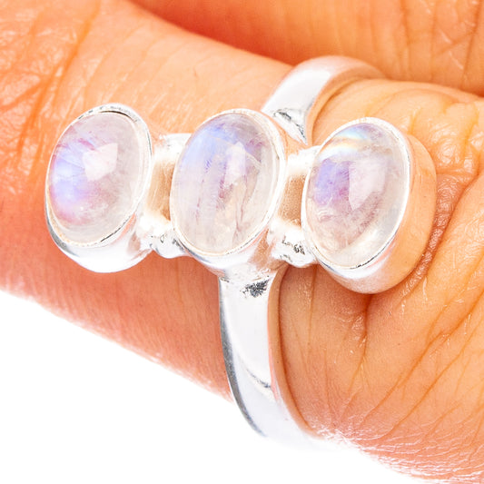 Rainbow Moonstone 925 Sterling Silver Ring Size 6 (925 Sterling Silver) R6340