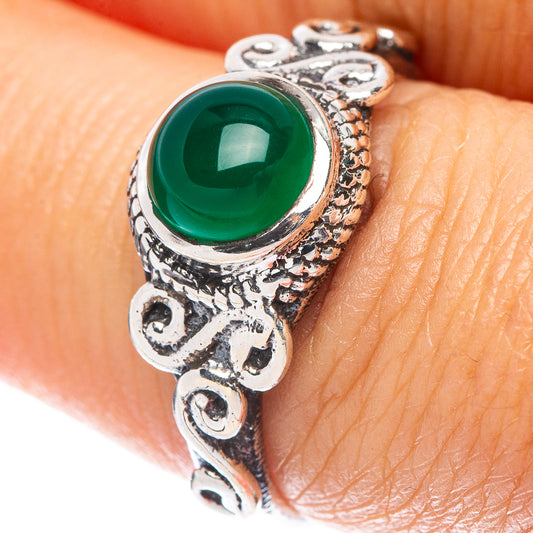 Green Onyx Dainty Ring Size 7.75 (925 Sterling Silver) R5876