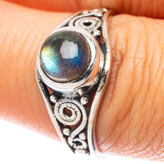 Labradorite 925 Sterling Silver Ring Size 8 (925 Sterling Silver) R5356