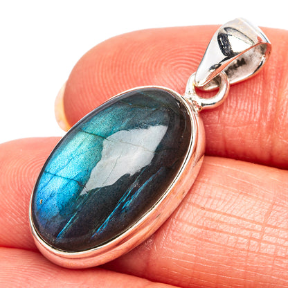 Labradorite Pendant 1 1/4" (.925 Sterling Silver)
