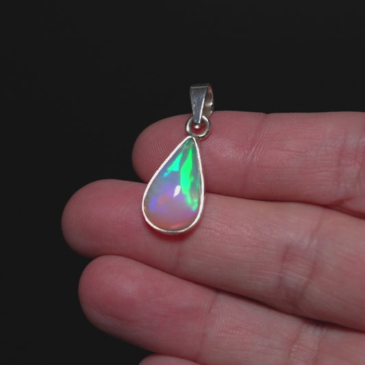 7.5ct Ethiopian Opal Pendant 1 1/8" (.925 Sterling Silver) PD52314