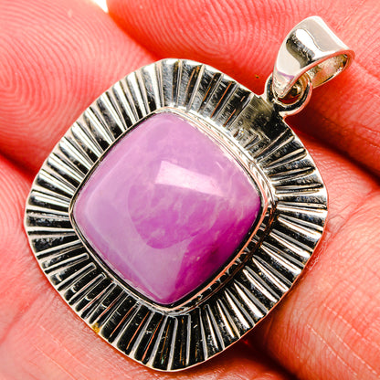 Phosphosiderite 925 Sterling Silver Pendant 1 3/8" (925 Sterling Silver) PD37628