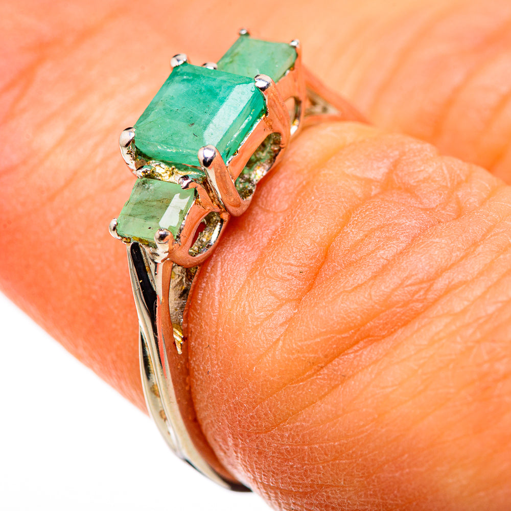 Emerald Ring Size 6.5 (925 Sterling Silver) RING134683