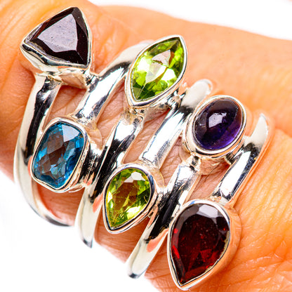 Garnet, Peridot, Tanzanite, Blue Topaz Ring Size 8 (925 Sterling Silver) RING135681