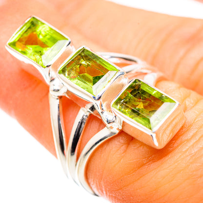 Peridot Ring Size 6.25 (925 Sterling Silver) RING135530