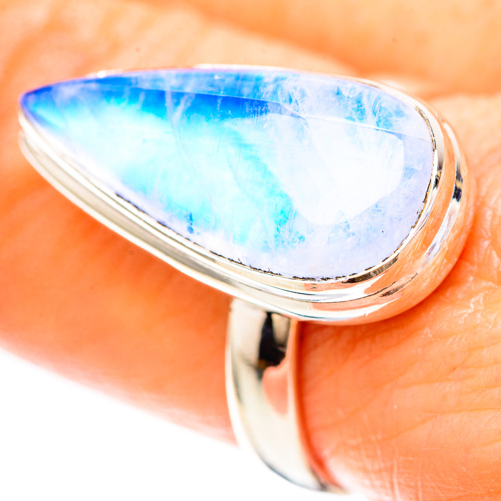 Blue Moonstone Ring Size 8.5 (925 Sterling Silver) RING137117