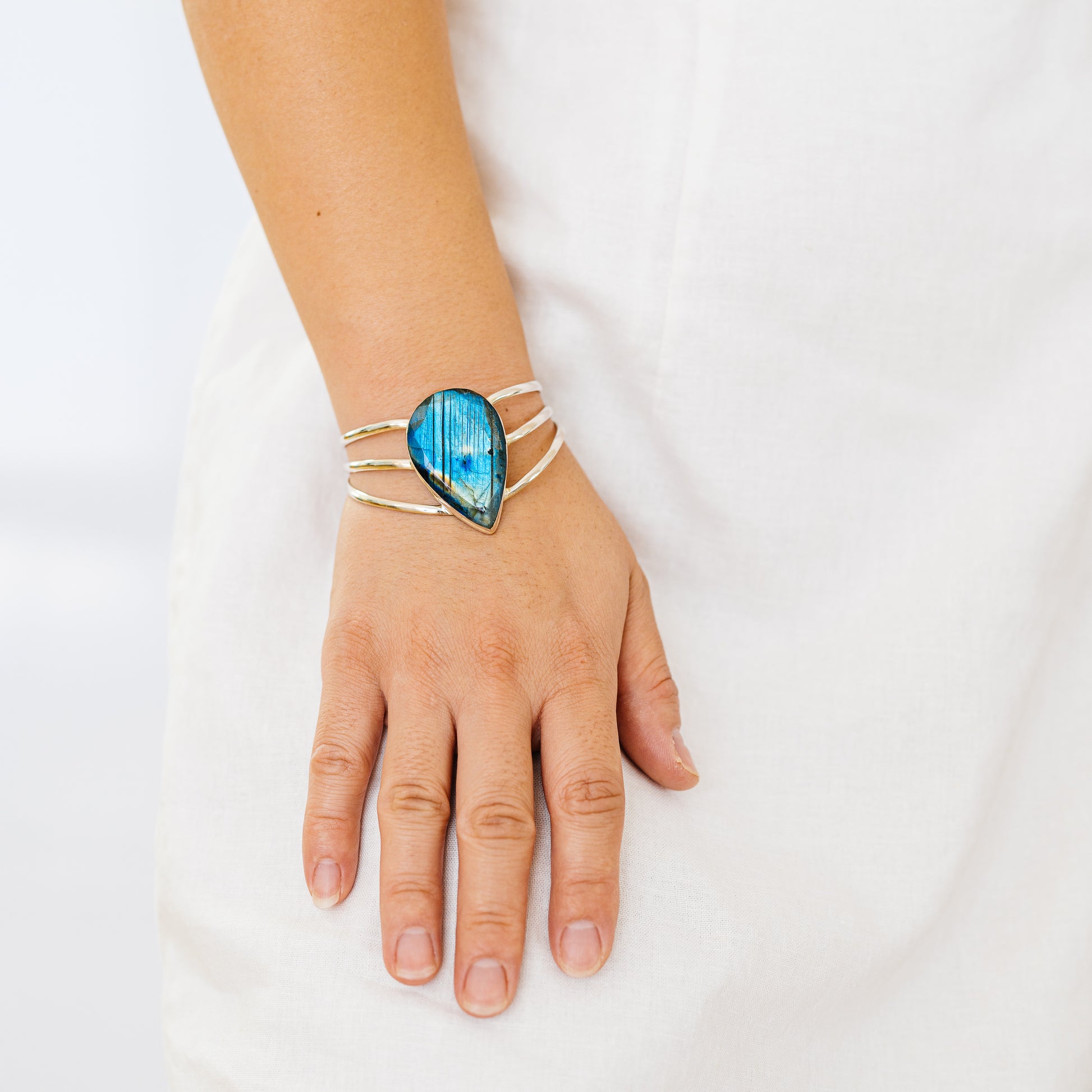 Labradorite Bracelets handcrafted by Ana Silver Co - BR90064