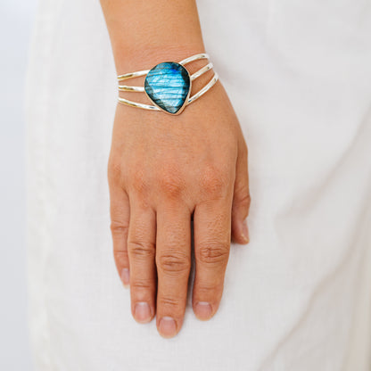 Labradorite Bracelets handcrafted by Ana Silver Co - BR90066