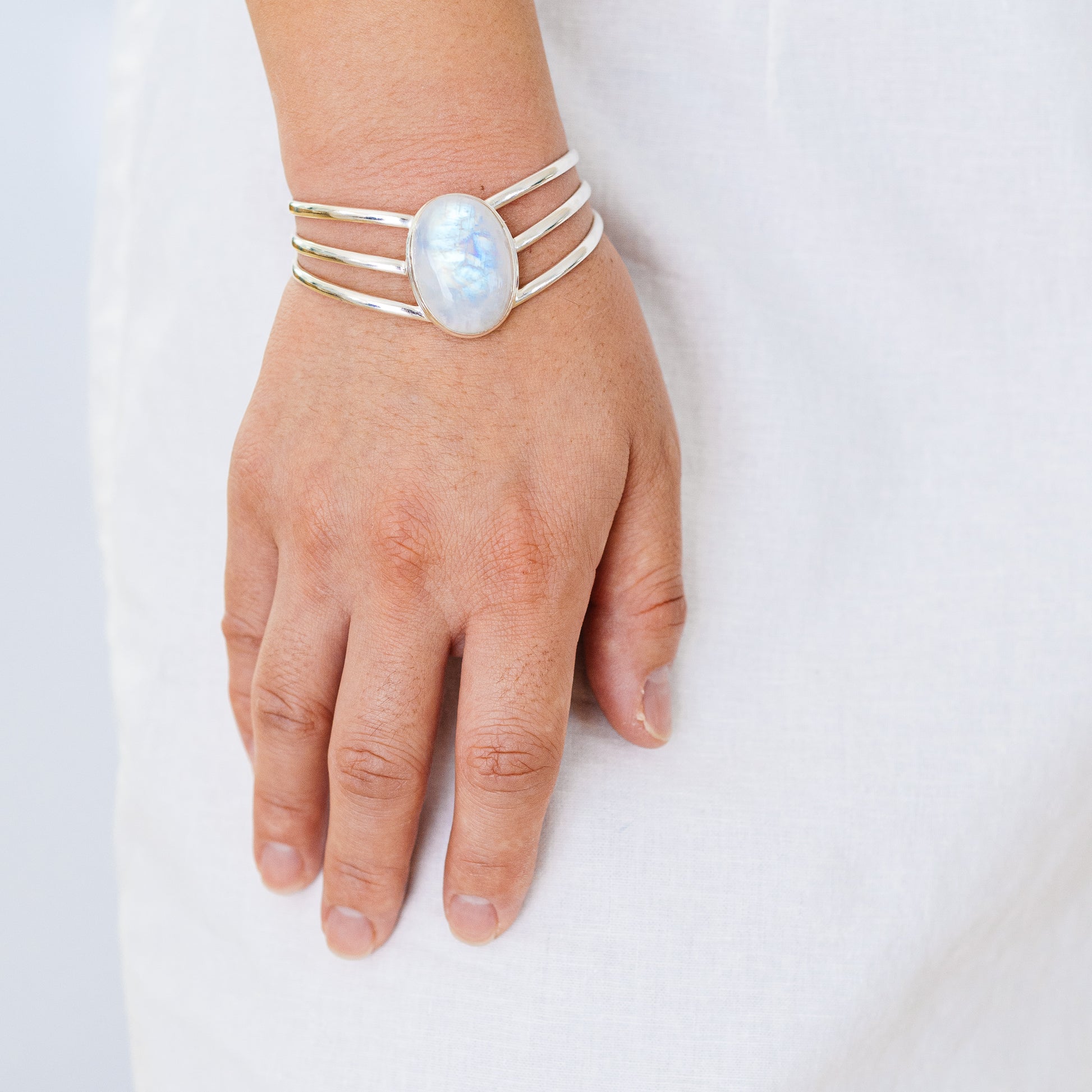 Rainbow Moonstone Bracelets handcrafted by Ana Silver Co - BR90089 - Photo 2