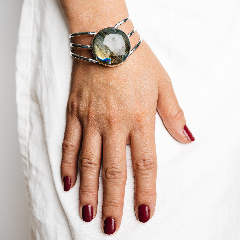 Labradorite Bracelets handcrafted by Ana Silver Co - BR90108 - Photo 2