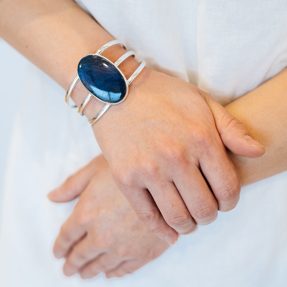 Labradorite Bracelets handcrafted by Ana Silver Co - BR90177 - Photo 2
