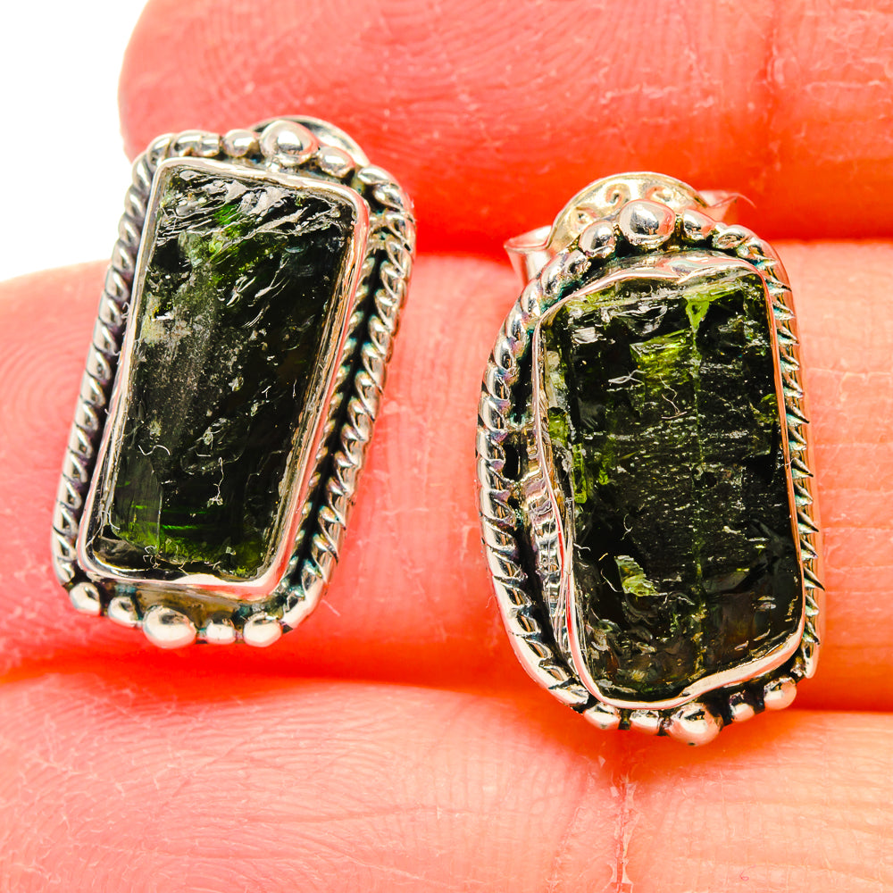 Chrome Diopside Earrings handcrafted by Ana Silver Co - EARR422570