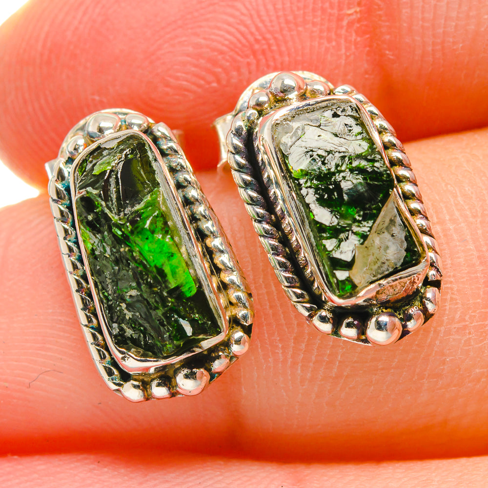 Chrome Diopside Earrings handcrafted by Ana Silver Co - EARR422726
