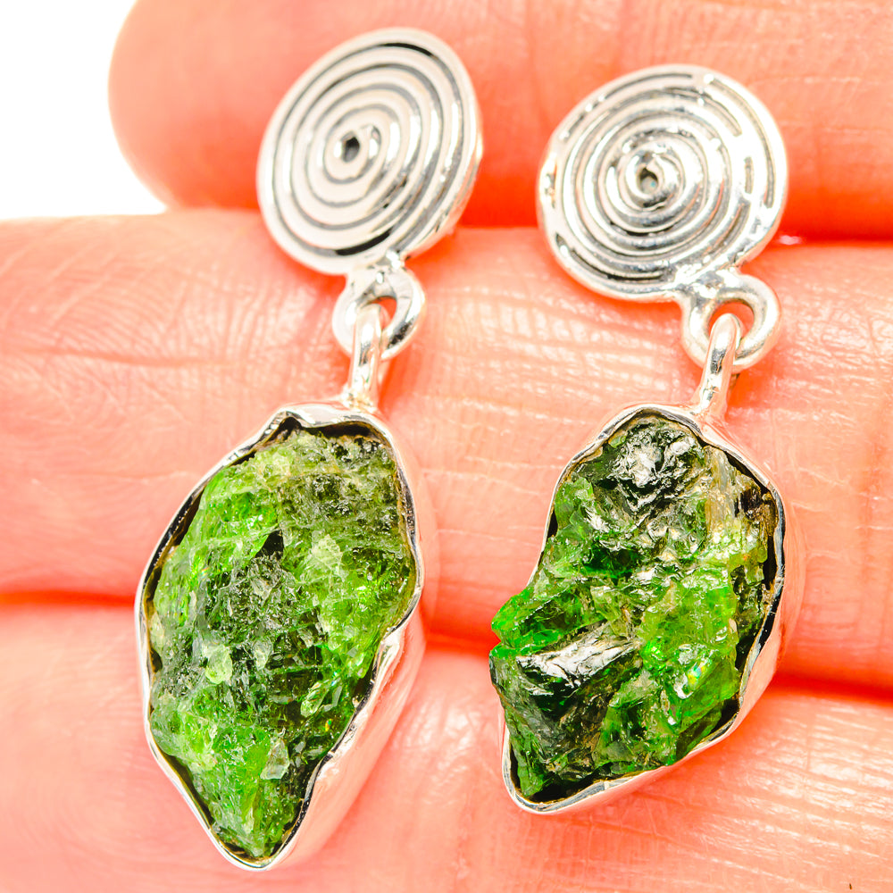 Chrome Diopside Earrings handcrafted by Ana Silver Co - EARR426263