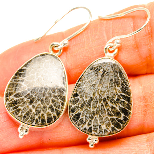 Stingray Coral Earrings handcrafted by Ana Silver Co - EARR428062