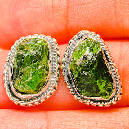 Chrome Diopside Earrings handcrafted by Ana Silver Co - EARR429161