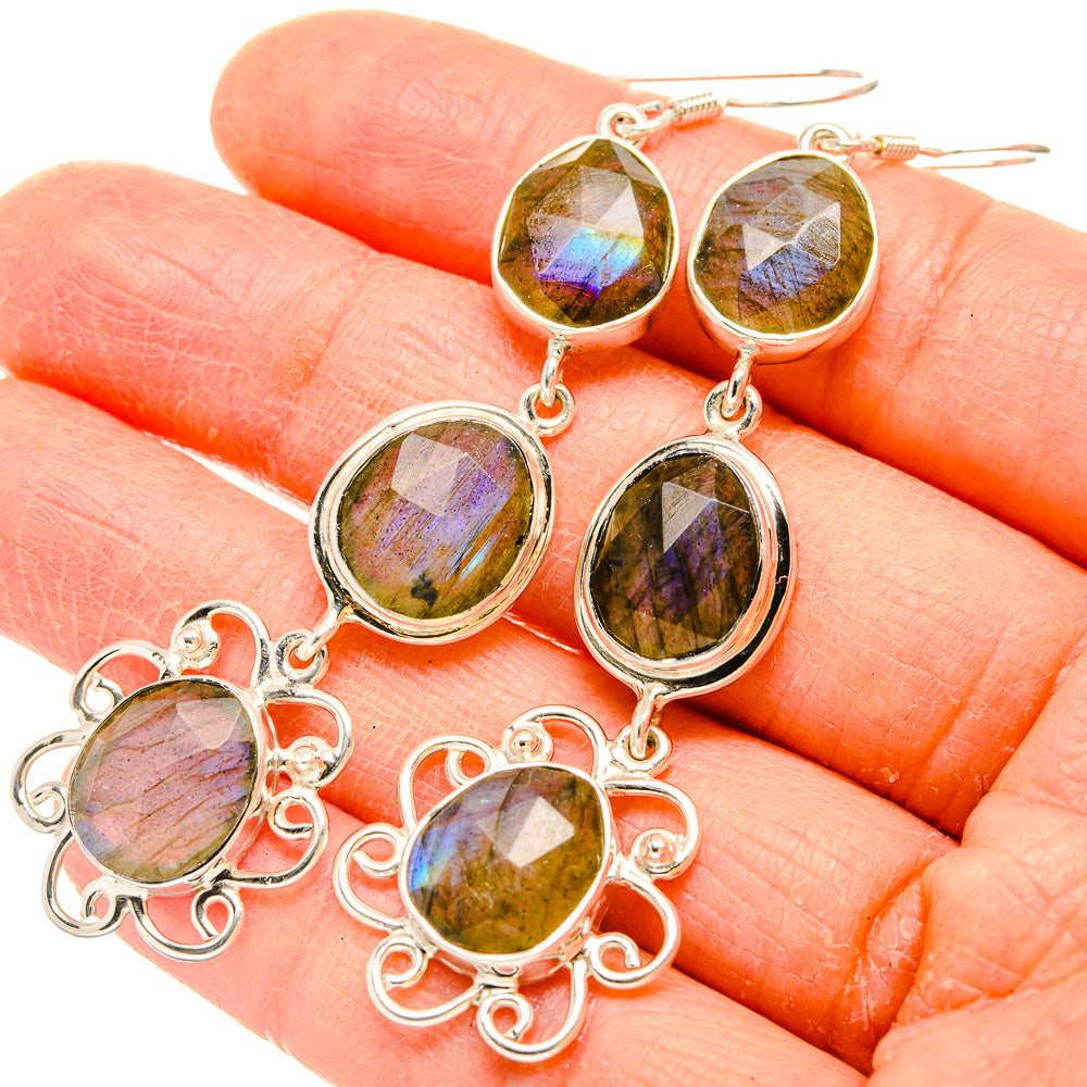 Labradorite Earrings handcrafted by Ana Silver Co - EARR430754