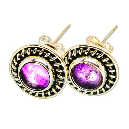 Round amethyst stud earrings in 925 sterling silver with ornate oval frame