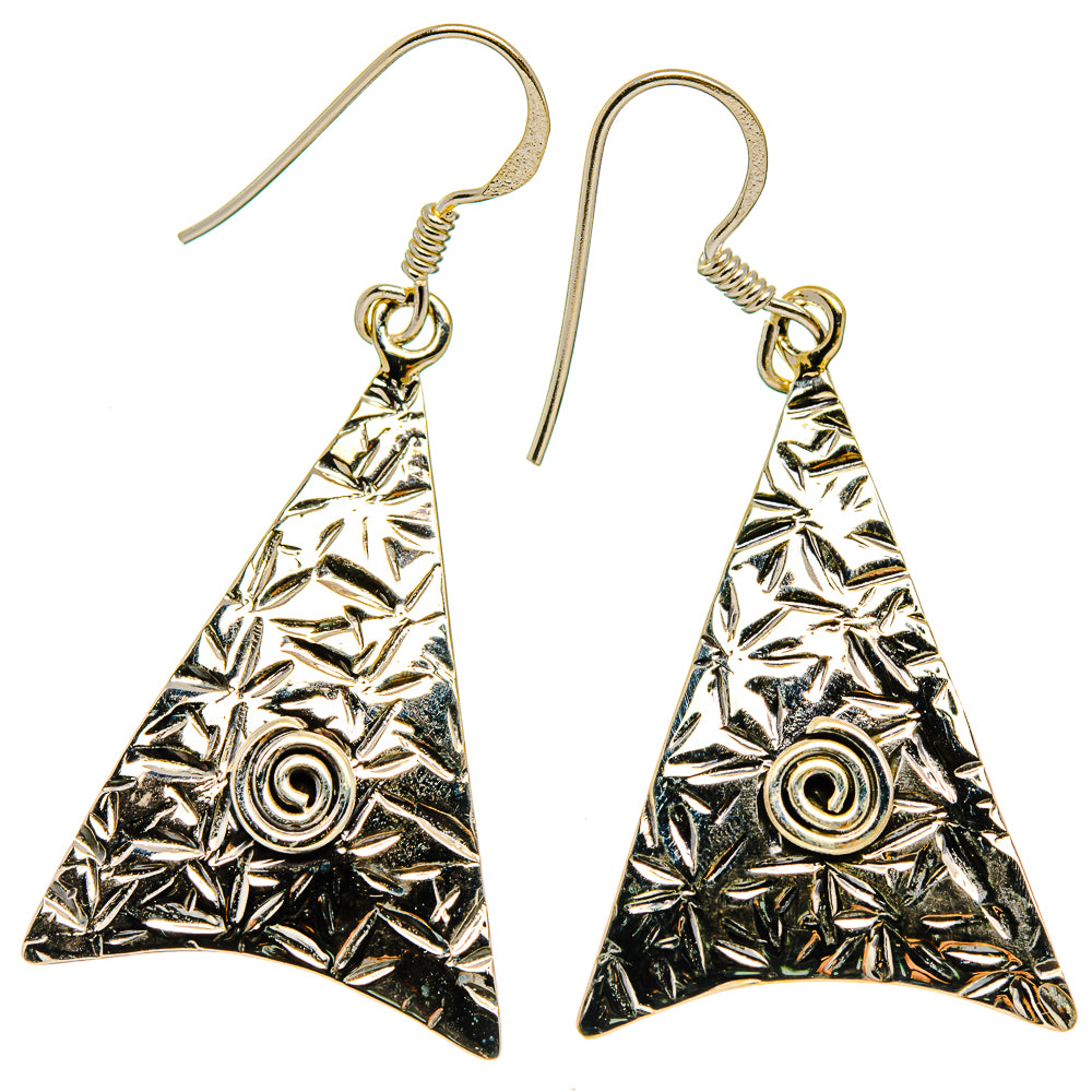 Engraved Earrings handcrafted by Ana Silver Co - EARR426098 - Photo 2