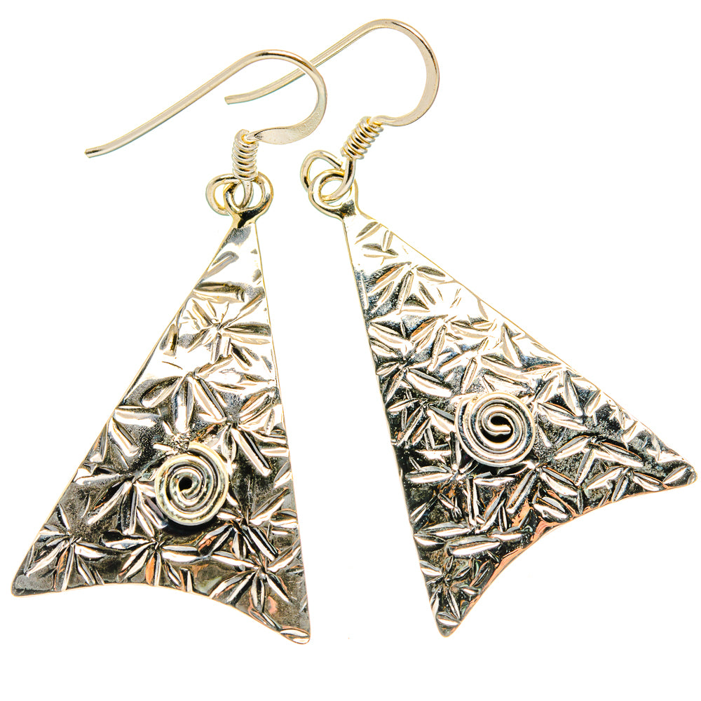 Engraved Earrings handcrafted by Ana Silver Co - EARR426718 - Photo 2