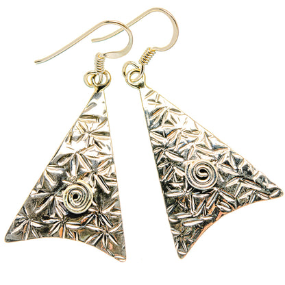 Engraved Earrings handcrafted by Ana Silver Co - EARR426718 - Photo 2