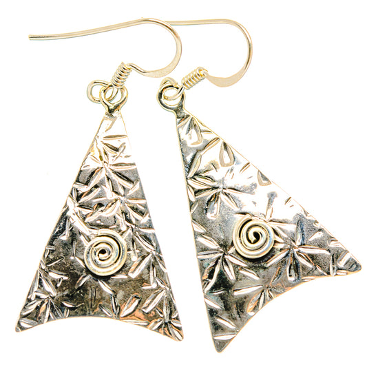 Engraved Earrings handcrafted by Ana Silver Co - EARR426846 - Photo 2