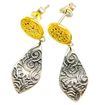 Engraved Earrings handcrafted by Ana Silver Co - EARR427088 - Photo 2