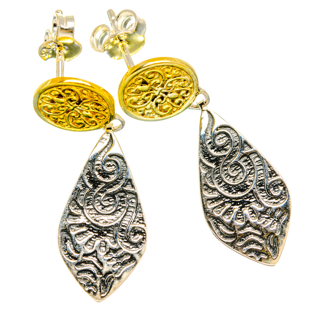 Engraved Earrings handcrafted by Ana Silver Co - EARR427238 - Photo 2