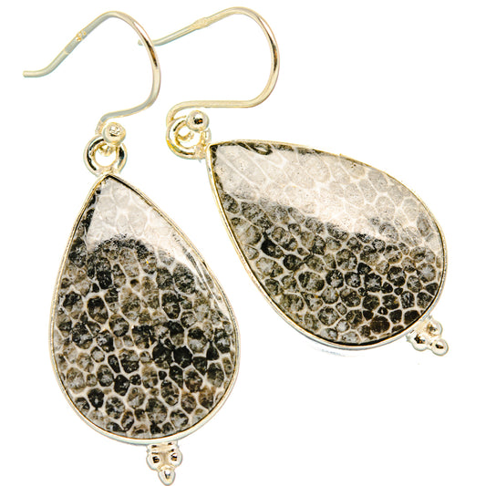 Stingray Coral Earrings handcrafted by Ana Silver Co - EARR428019 - Photo 2