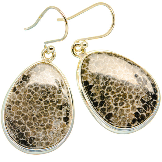 Stingray Coral Earrings handcrafted by Ana Silver Co - EARR428069 - Photo 2