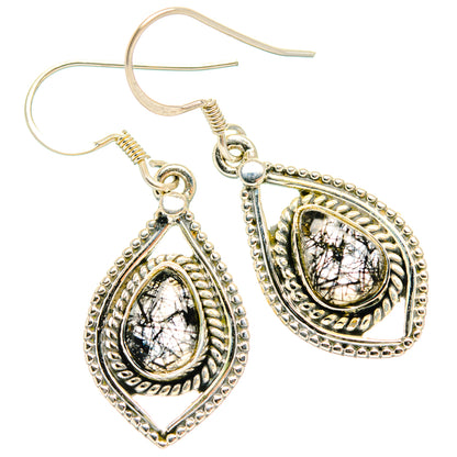 Tourmalinated Quartz Earrings handcrafted by Ana Silver Co - EARR428389 - Photo 2