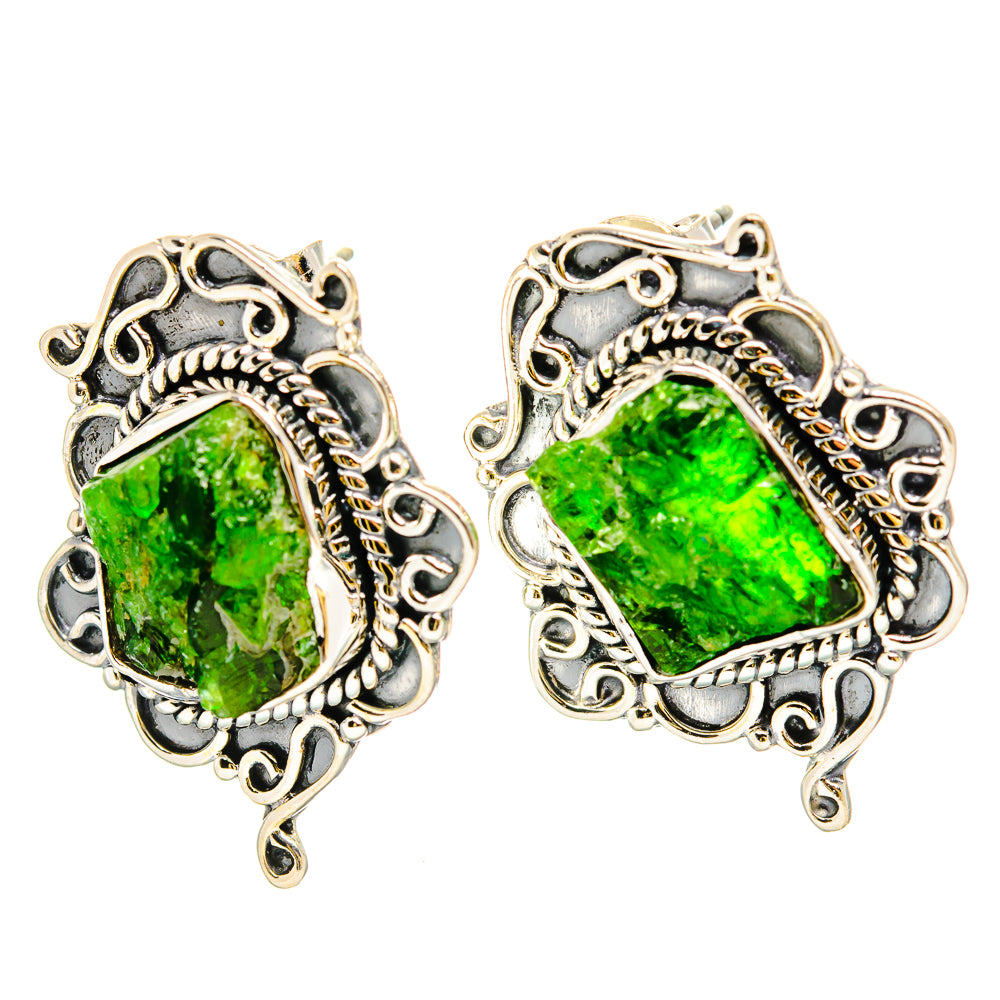 Chrome Diopside Earrings handcrafted by Ana Silver Co - EARR430981 - Photo 2